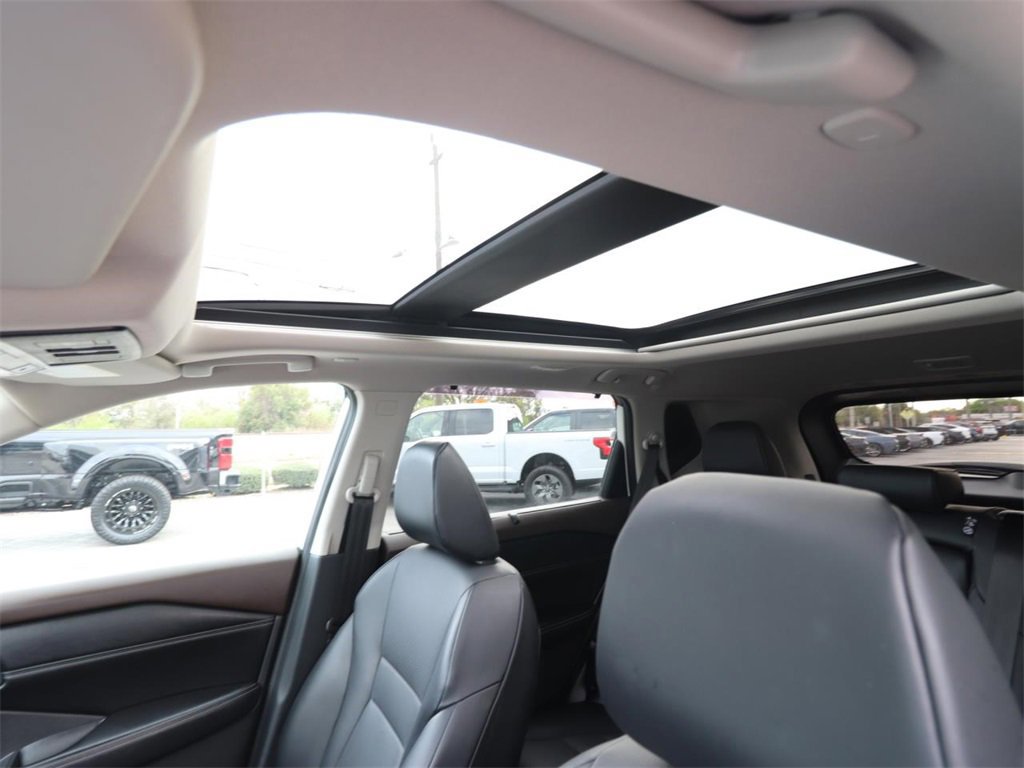 Used 2023 Nissan Rogue SV w/ SV Premium Package image 9