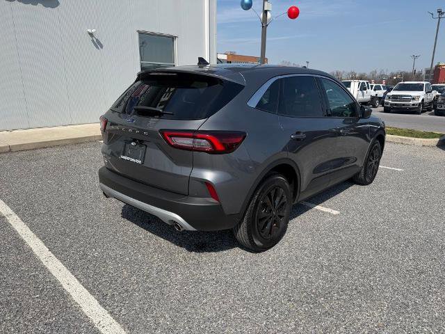 Certified 2023 Ford Escape Active w/ Cold Weather Package image 5