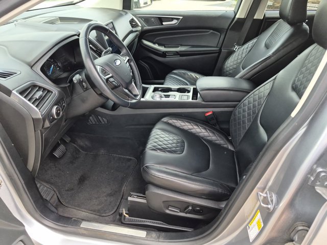 Certified 2024 Ford Edge Titanium AWD/4WD image 12