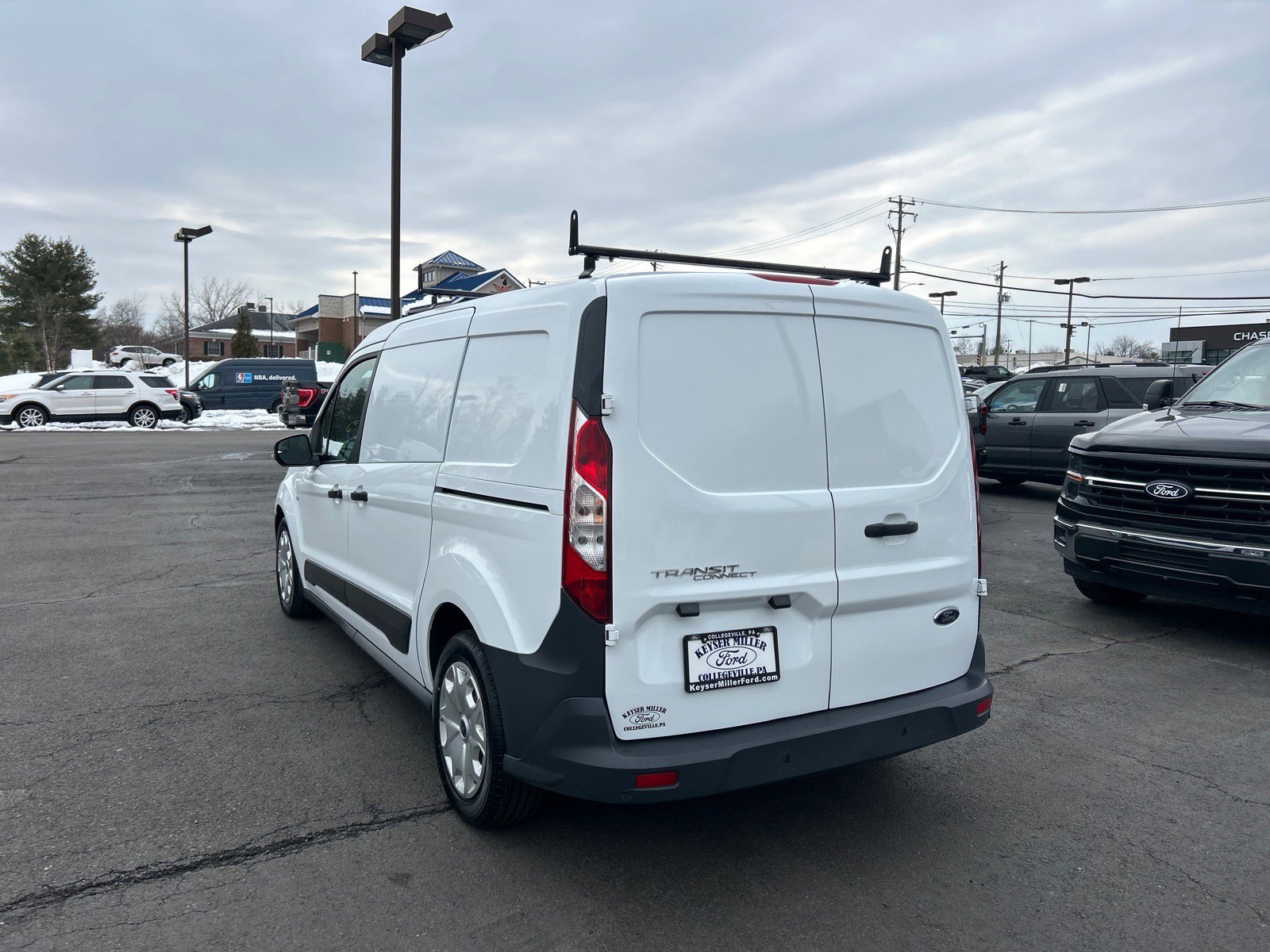 Certified 2018 Ford Transit Connect XL image 7