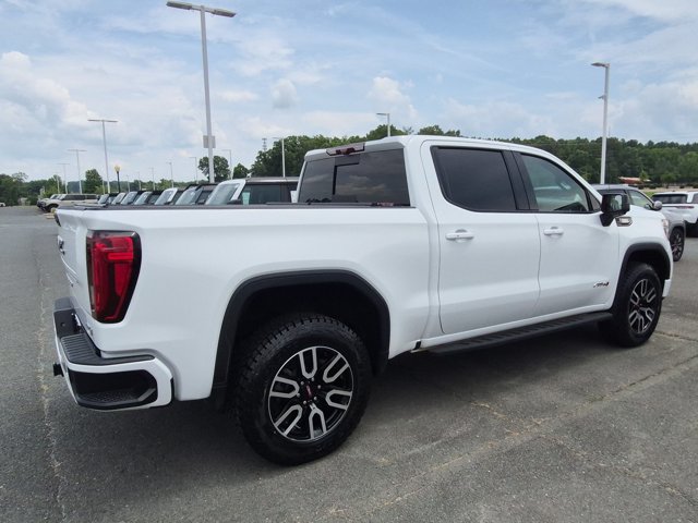 Used 2021 GMC Sierra 1500 AT4 w/ Technology Package AWD/4WD image 4