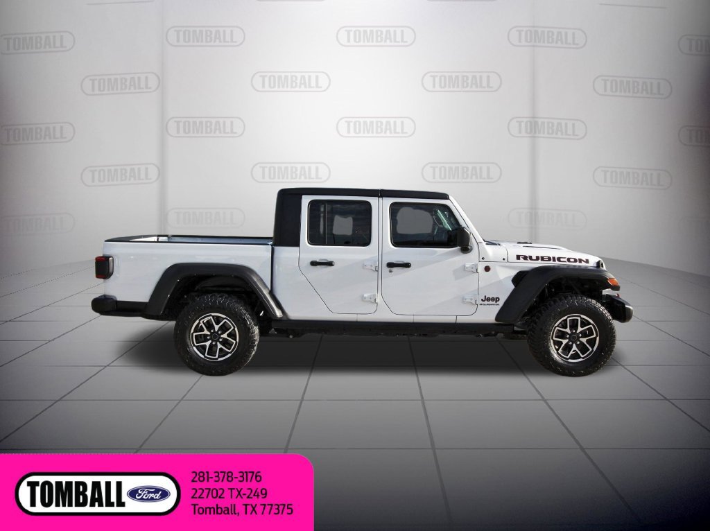 Used 2024 Jeep Gladiator Rubicon AWD/4WD image 8