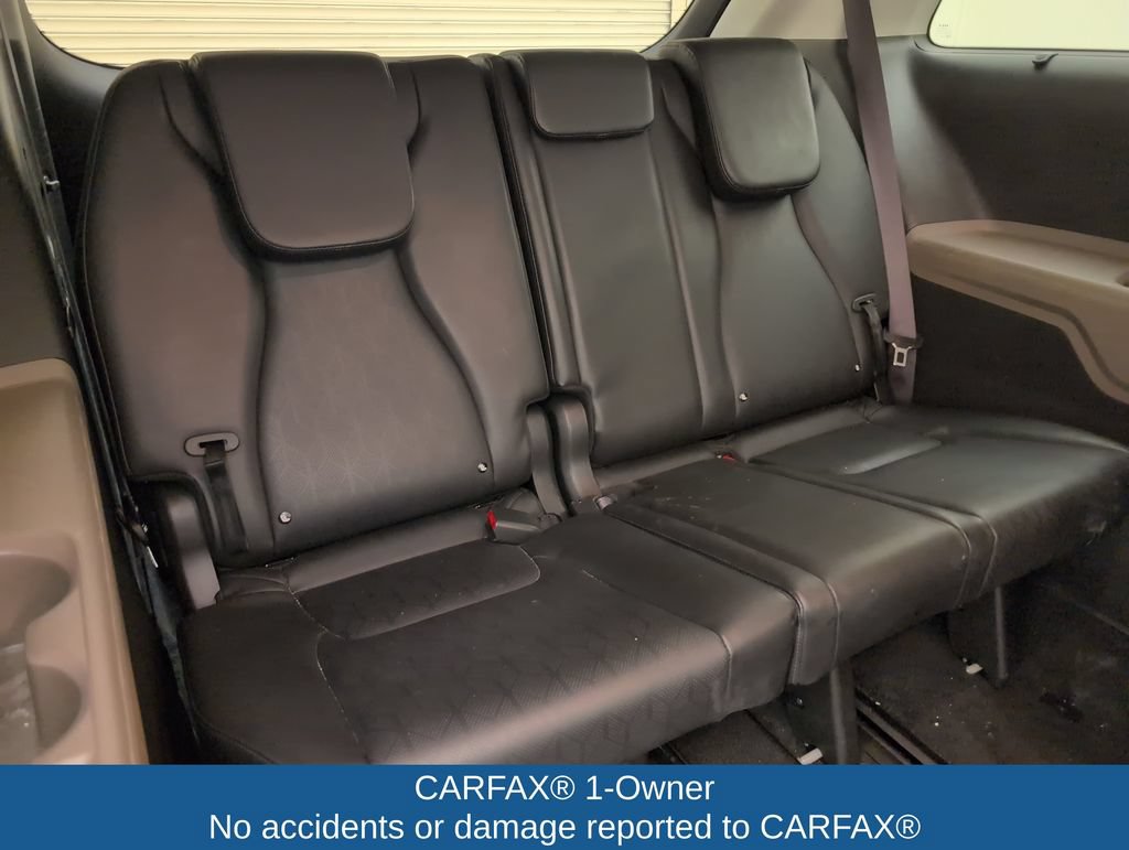 Used 2025 Kia Carnival EX FWD image 17