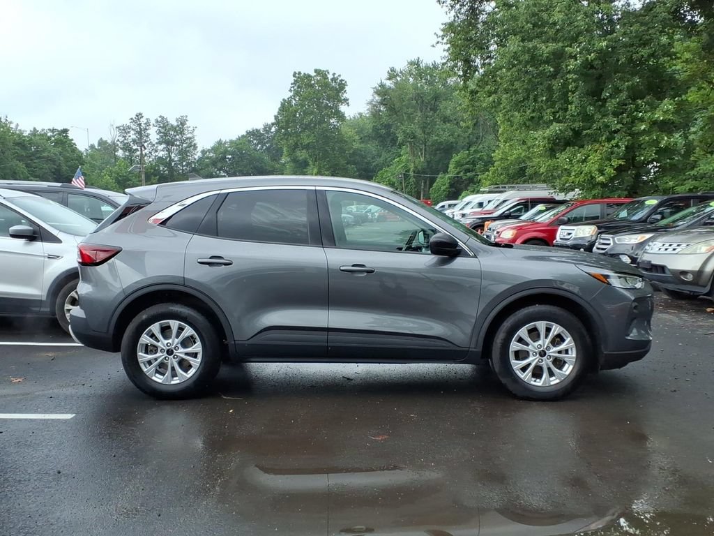 Certified 2023 Ford Escape Active AWD/4WD image 21