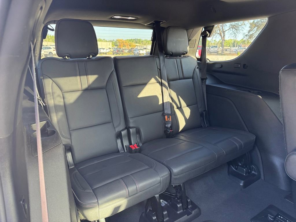 Used 2024 Chevrolet Tahoe RST w/ Luxury Package RWD image 21