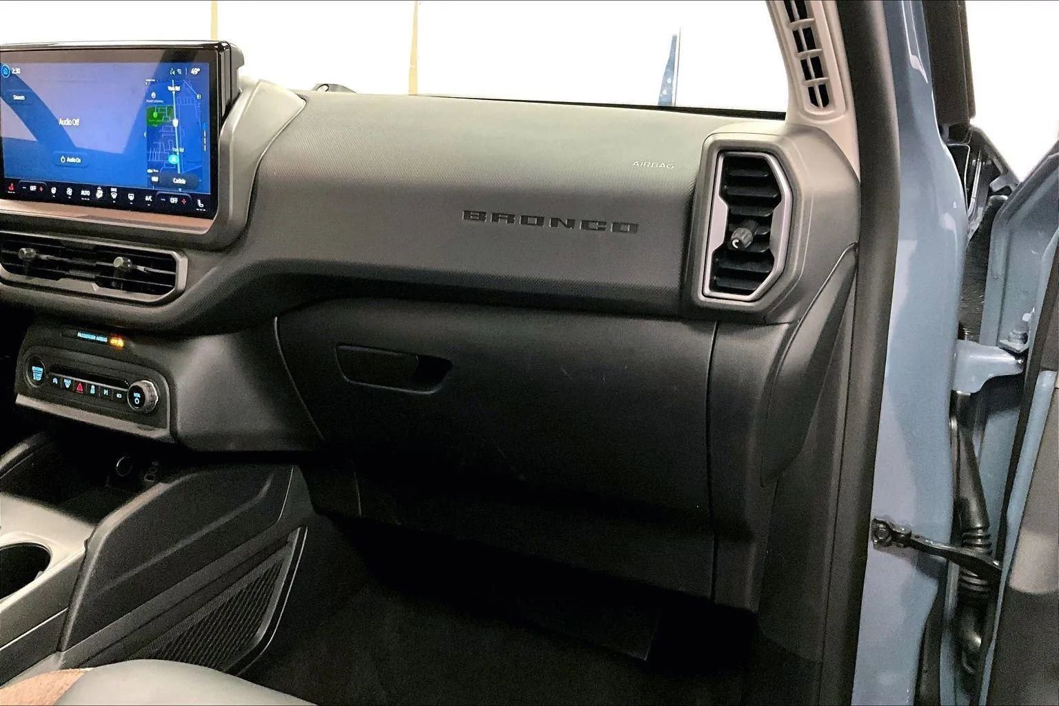 Certified 2025 Ford Bronco Sport Outer Banks w/ Outer Banks Tech Package+ image 15