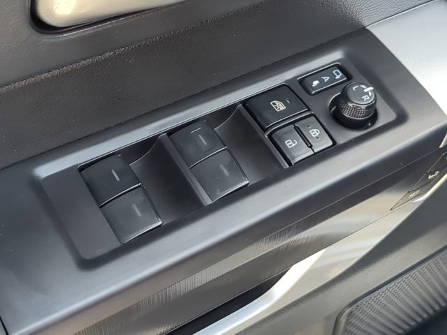 Used 2024 Toyota Tundra Platinum AWD/4WD image 14