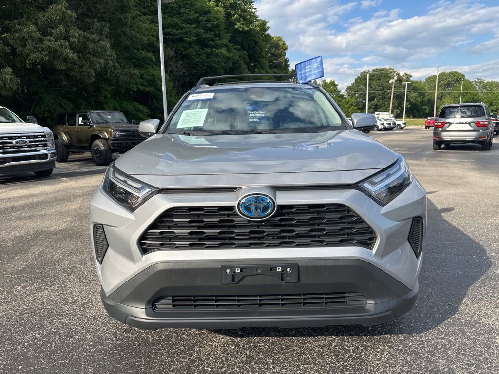 Used 2024 Toyota RAV4 XLE AWD/4WD image 8