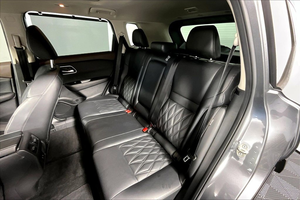 Used 2023 Nissan Rogue Platinum w/ Platinum Premium Package FWD image 26