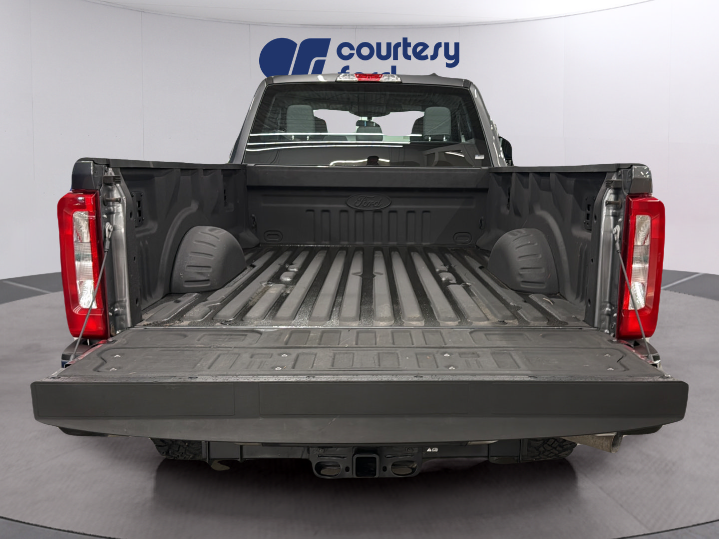 Certified 2024 Ford F250 XL w/ XL Off-Road Package AWD/4WD image 9