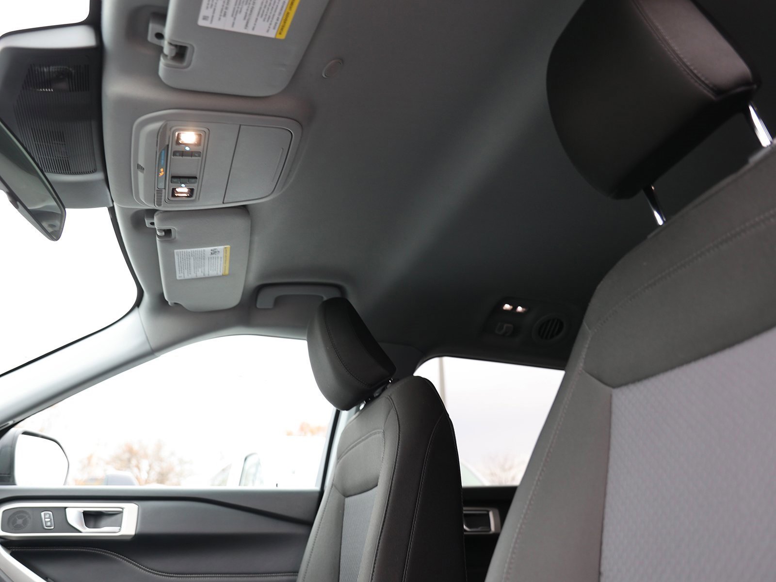 Certified 2022 Ford Explorer XLT w/ Class IV Trailer Tow Package image 23