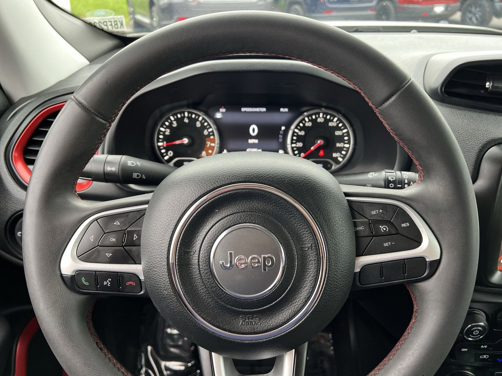Used 2023 Jeep Renegade Trailhawk AWD/4WD image 24