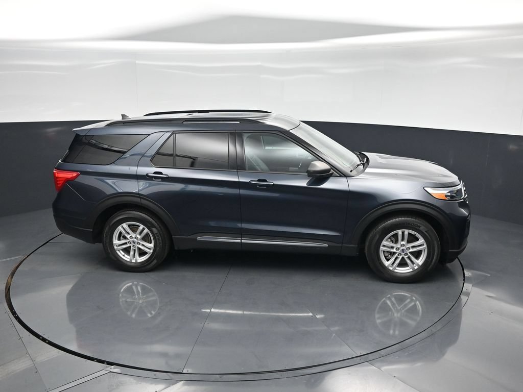 Certified 2023 Ford Explorer XLT RWD image 51