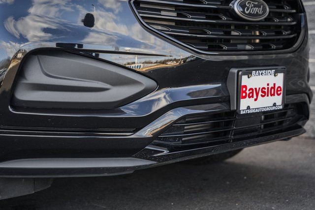 Certified 2022 Ford Edge SE w/ Black Appearance Package image 18