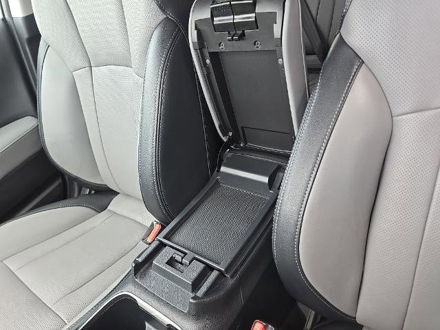 Used 2024 Subaru Outback Limited AWD/4WD image 37