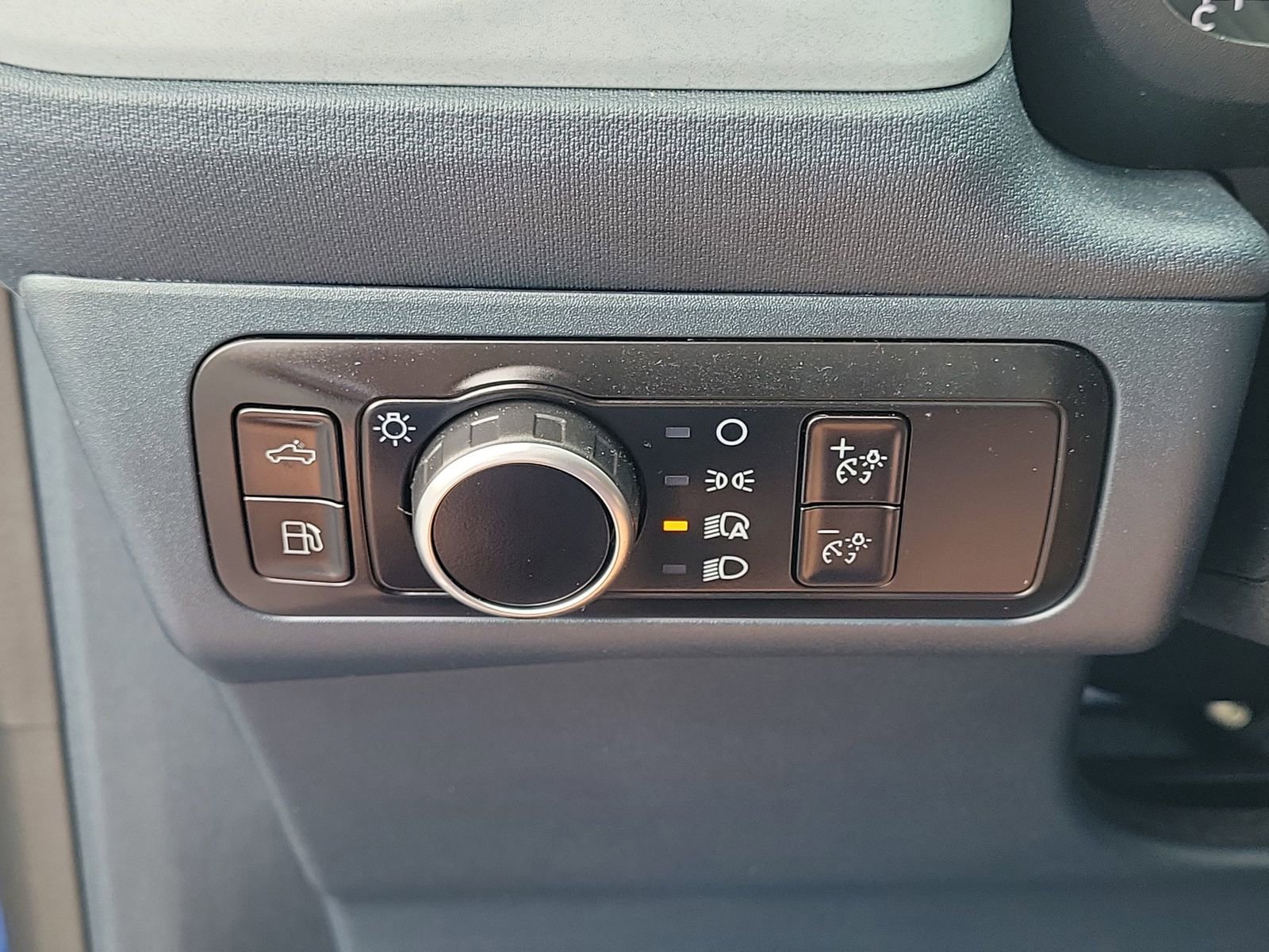 Certified 2023 Ford Maverick Lariat w/ Lariat Luxury Package FWD image 29