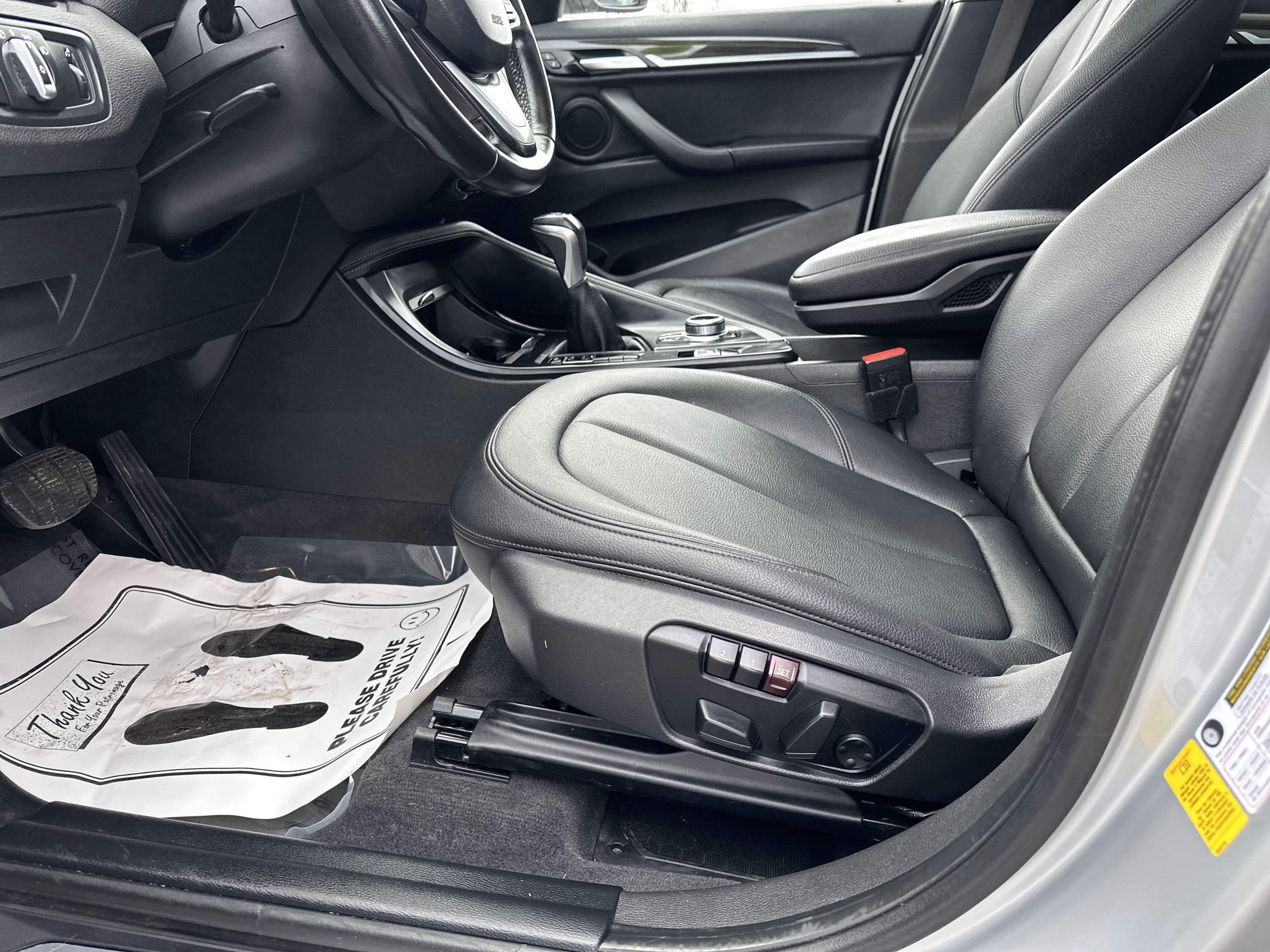 Used 2018 BMW X1 sDrive28i image 15