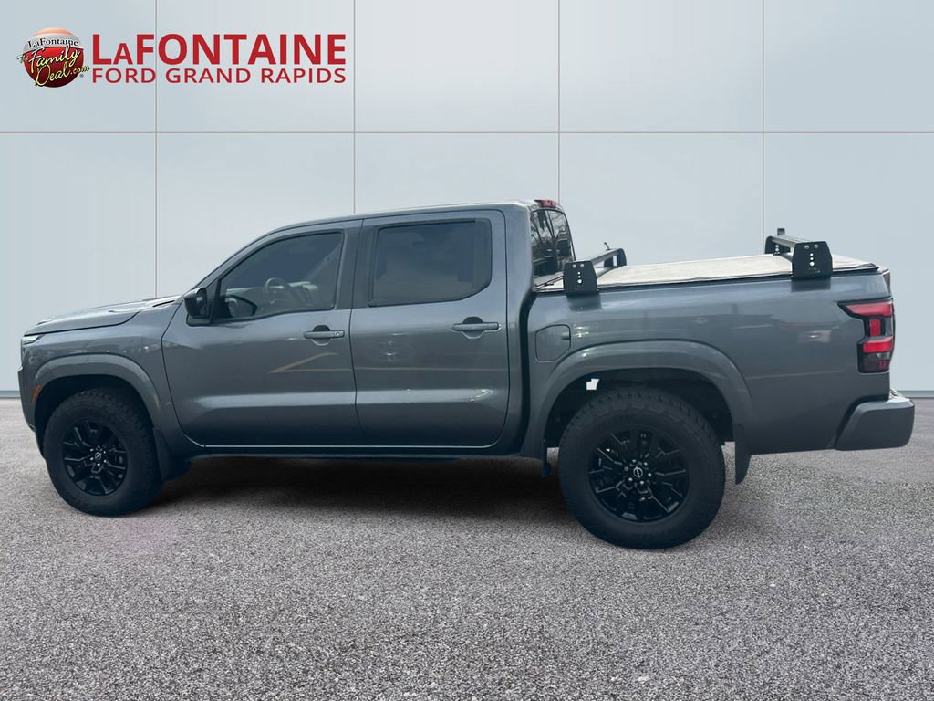 Used 2023 Nissan Frontier SV w/ Midnight Edition Package image 4