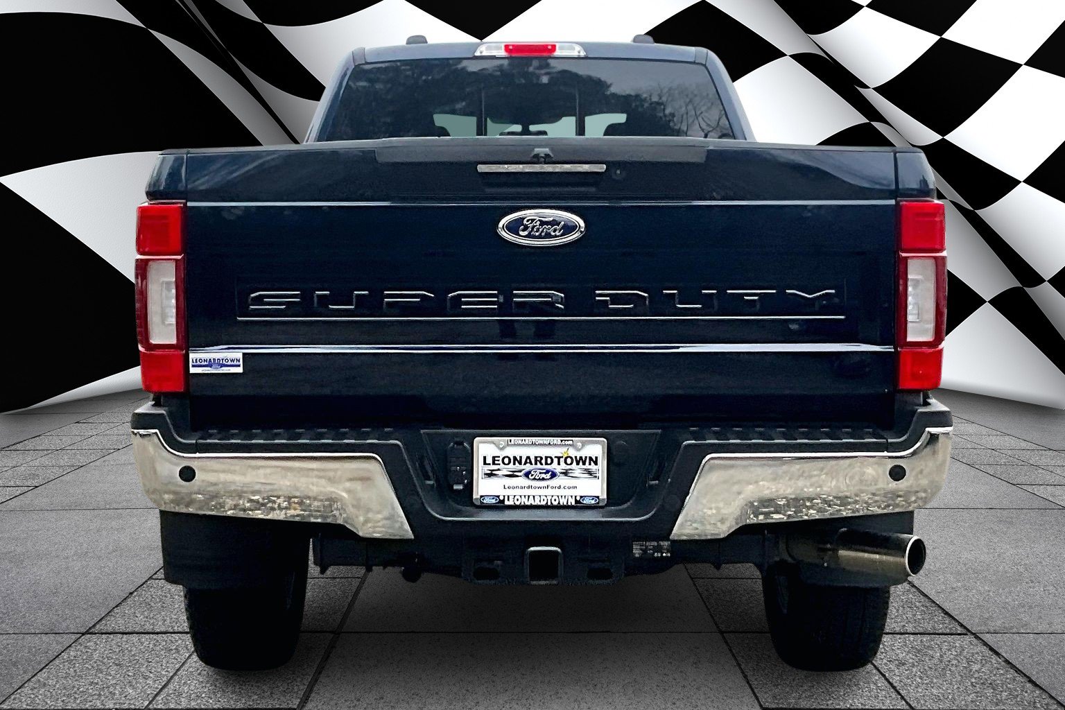 Certified 2022 Ford F350 Lariat w/ Lariat Ultimate Package AWD/4WD image 4