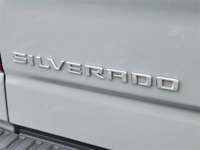 Used 2024 Chevrolet Silverado 1500 LT w/ Convenience Package II image 5