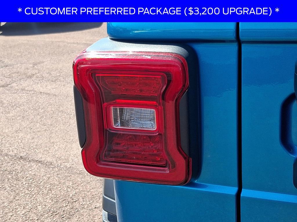 Used 2020 Jeep Wrangler Sport AWD/4WD image 27