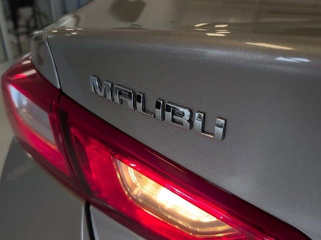 Used 2023 Chevrolet Malibu LT image 33