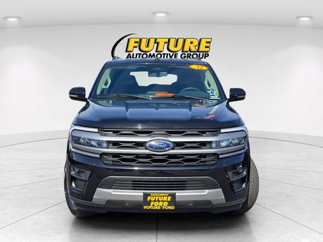 Certified 2022 Ford Expedition XLT image 5