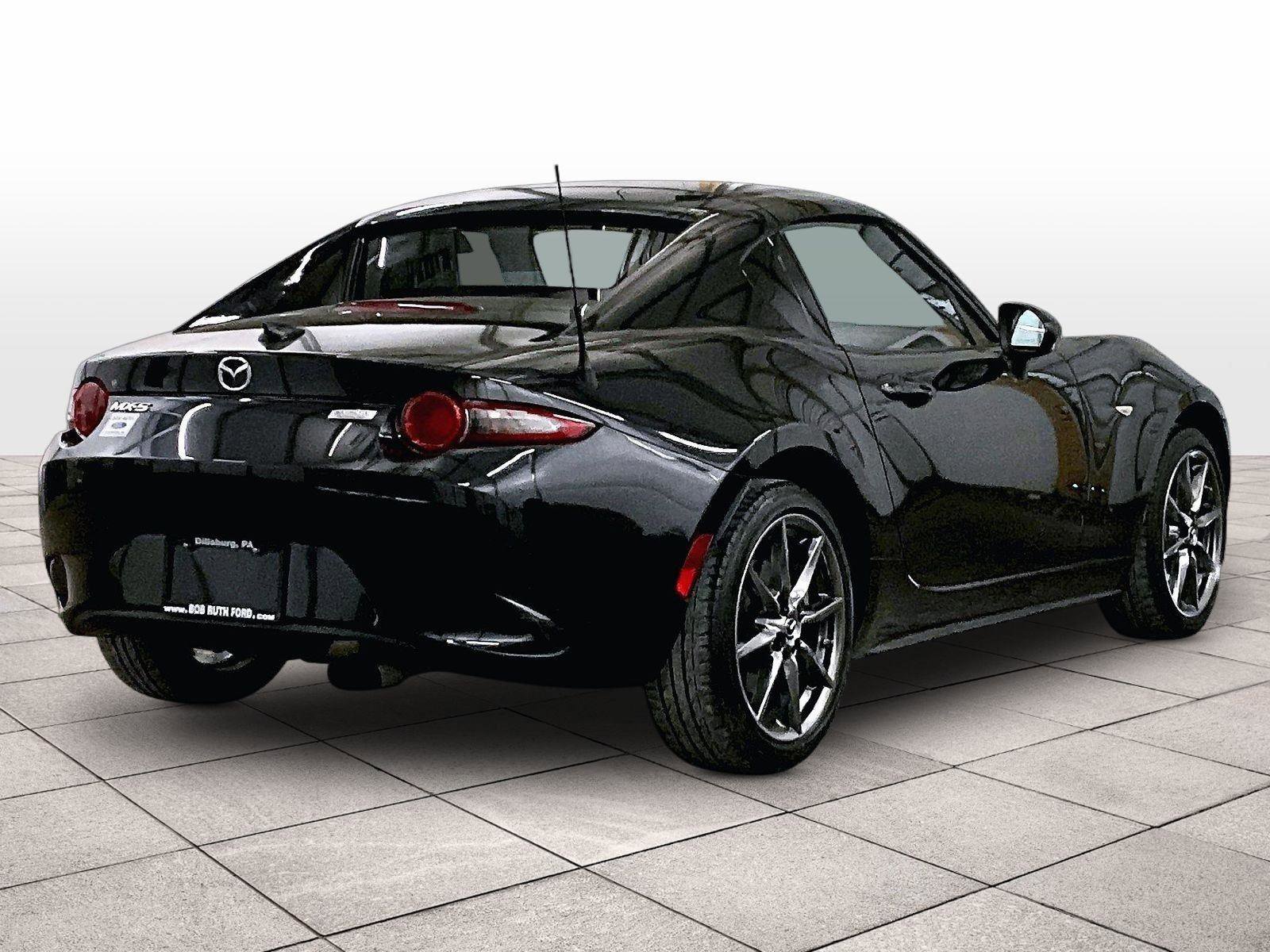 Used 2018 MAZDA MX-5 Miata RF Grand Touring RWD image 11