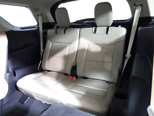 Certified 2020 Ford Explorer Limited w/ Class III Trailer Tow Package image 12