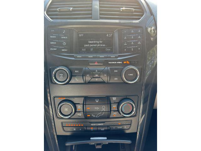 Certified 2018 Ford Explorer XLT FWD image 13