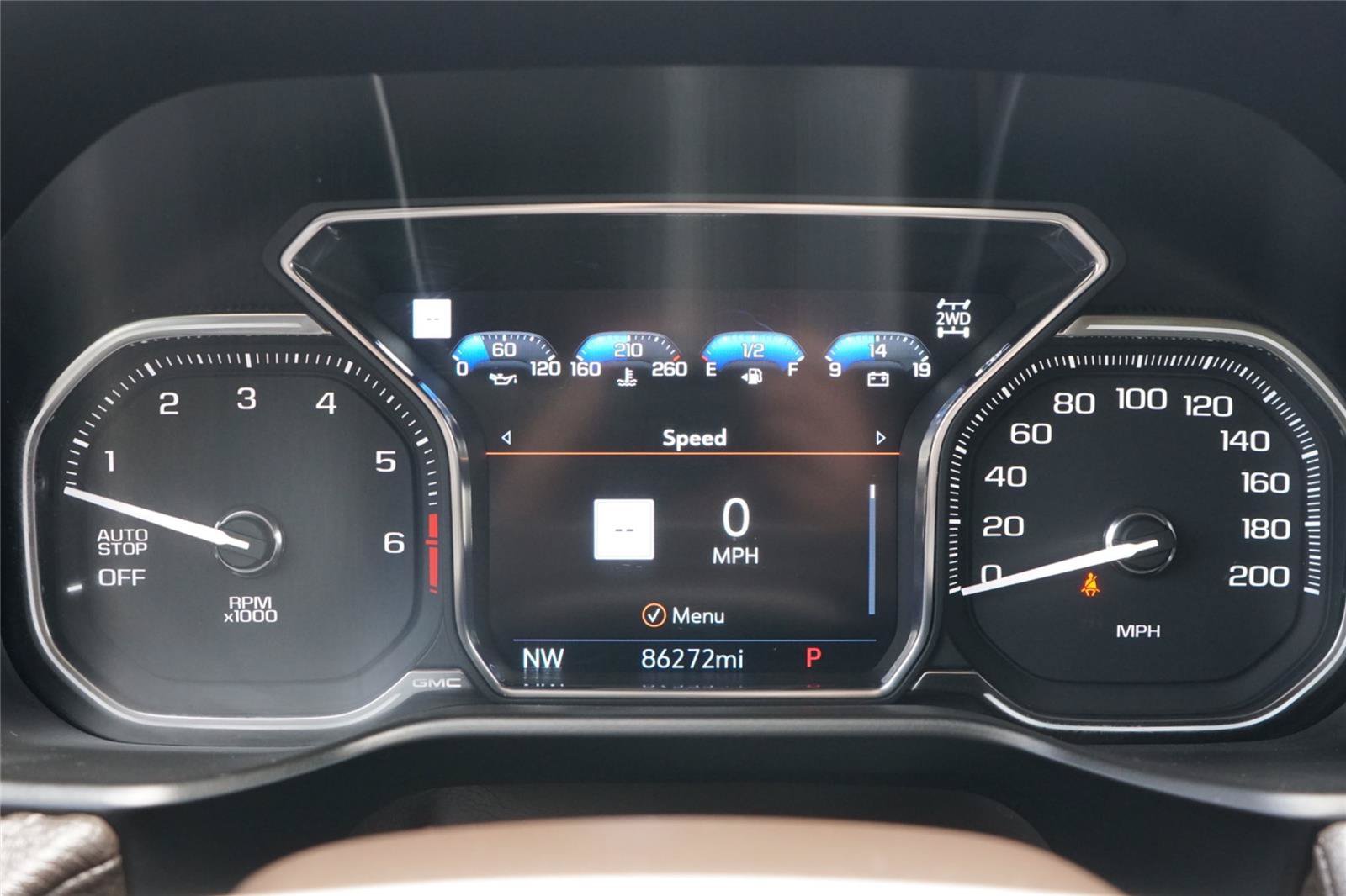 Used 2021 GMC Yukon Denali w/ Denali Ultimate Package AWD/4WD image 18