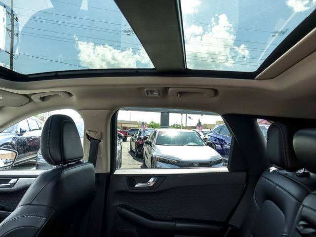 Certified 2020 Ford Escape SE Sport AWD/4WD image 13