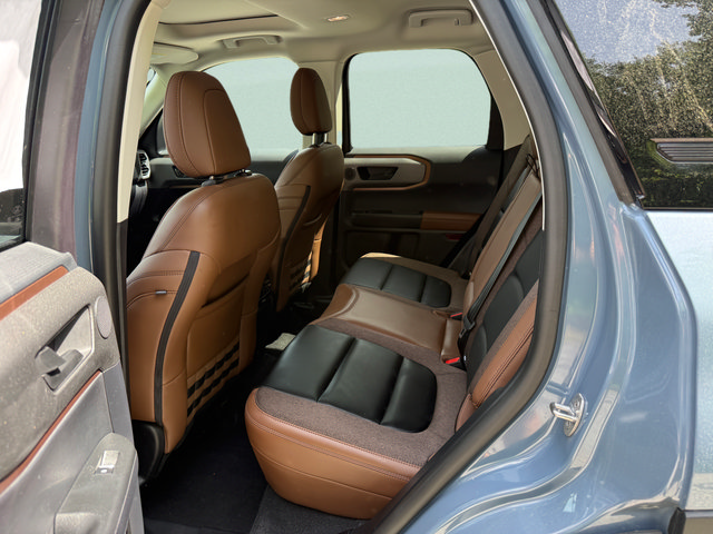 Certified 2025 Ford Bronco Sport Outer Banks w/ Outer Banks Tech Package+ AWD/4WD image 5