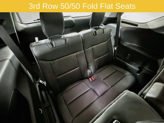 Certified 2023 Ford Explorer XLT w/ Equipment Group 202A AWD/4WD image 33