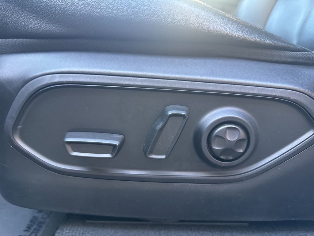 Used 2024 Jeep Grand Cherokee Limited 4xe image 41