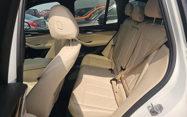 Used 2021 BMW X3 xDrive30e w/ Premium Package AWD/4WD image 9