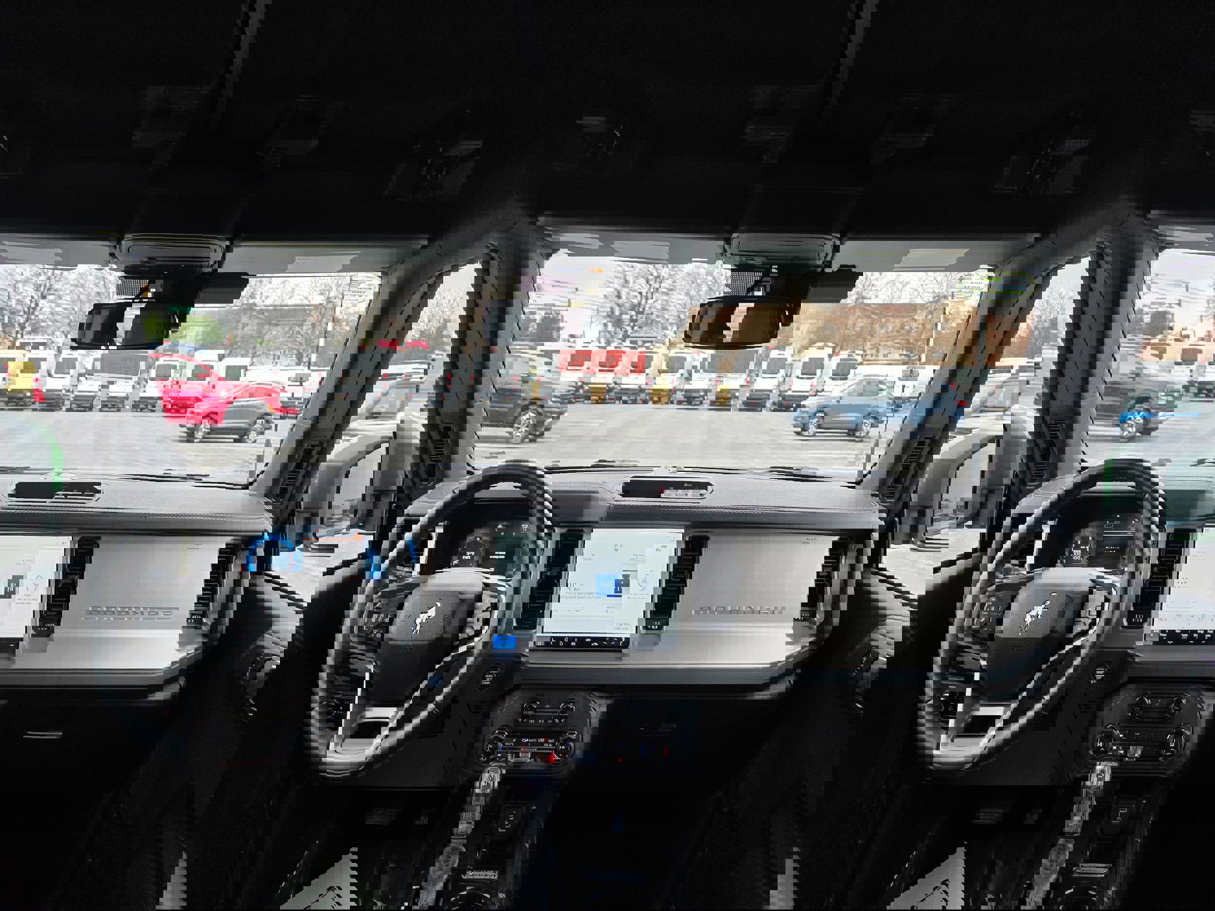 Certified 2025 Ford Bronco Outer Banks image 12