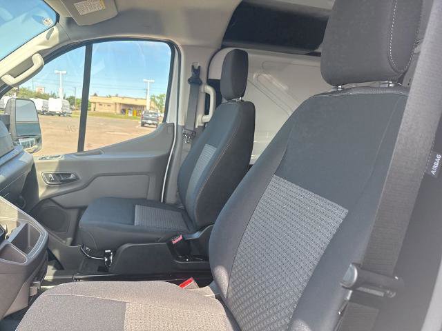 Certified 2024 Ford Transit 250 Low Roof image 34