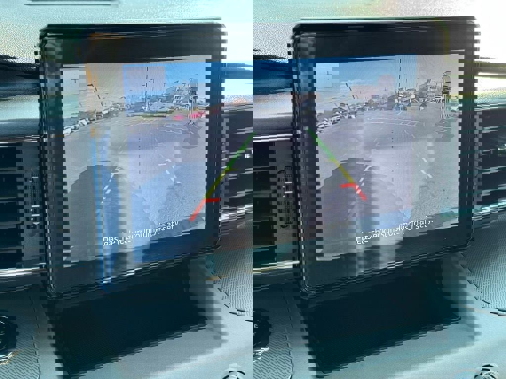 Certified 2023 Ford Explorer XLT w/ Equipment Group 202A image 27