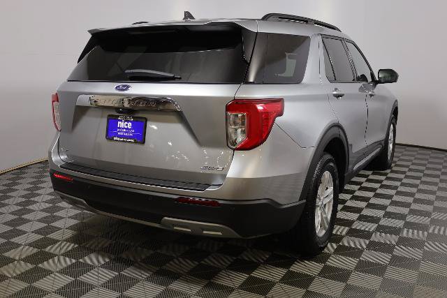 Certified 2024 Ford Explorer XLT w/ Equipment Group 202A AWD/4WD image 5