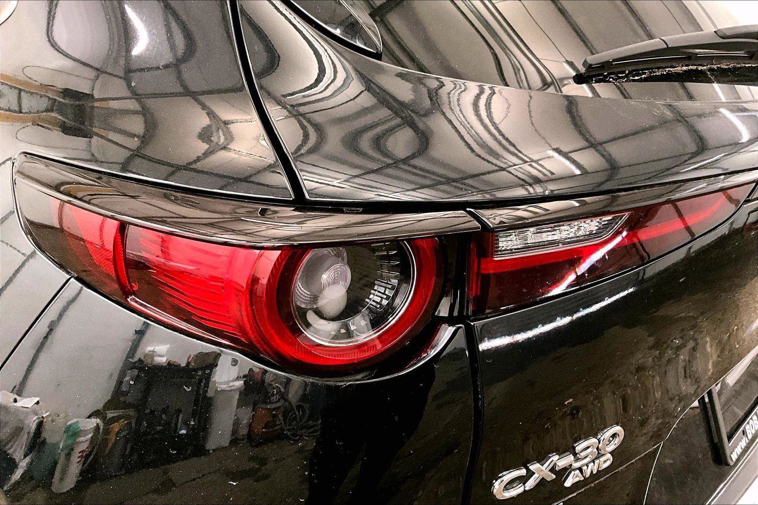 Used 2025 MAZDA CX-30 AWD 2.5 S w/ Premium Package image 28