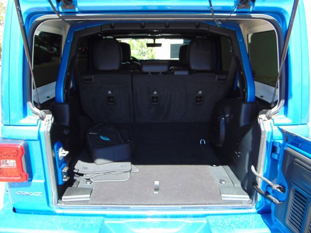 Used 2023 Jeep Wrangler Unlimited Sahara AWD/4WD image 24