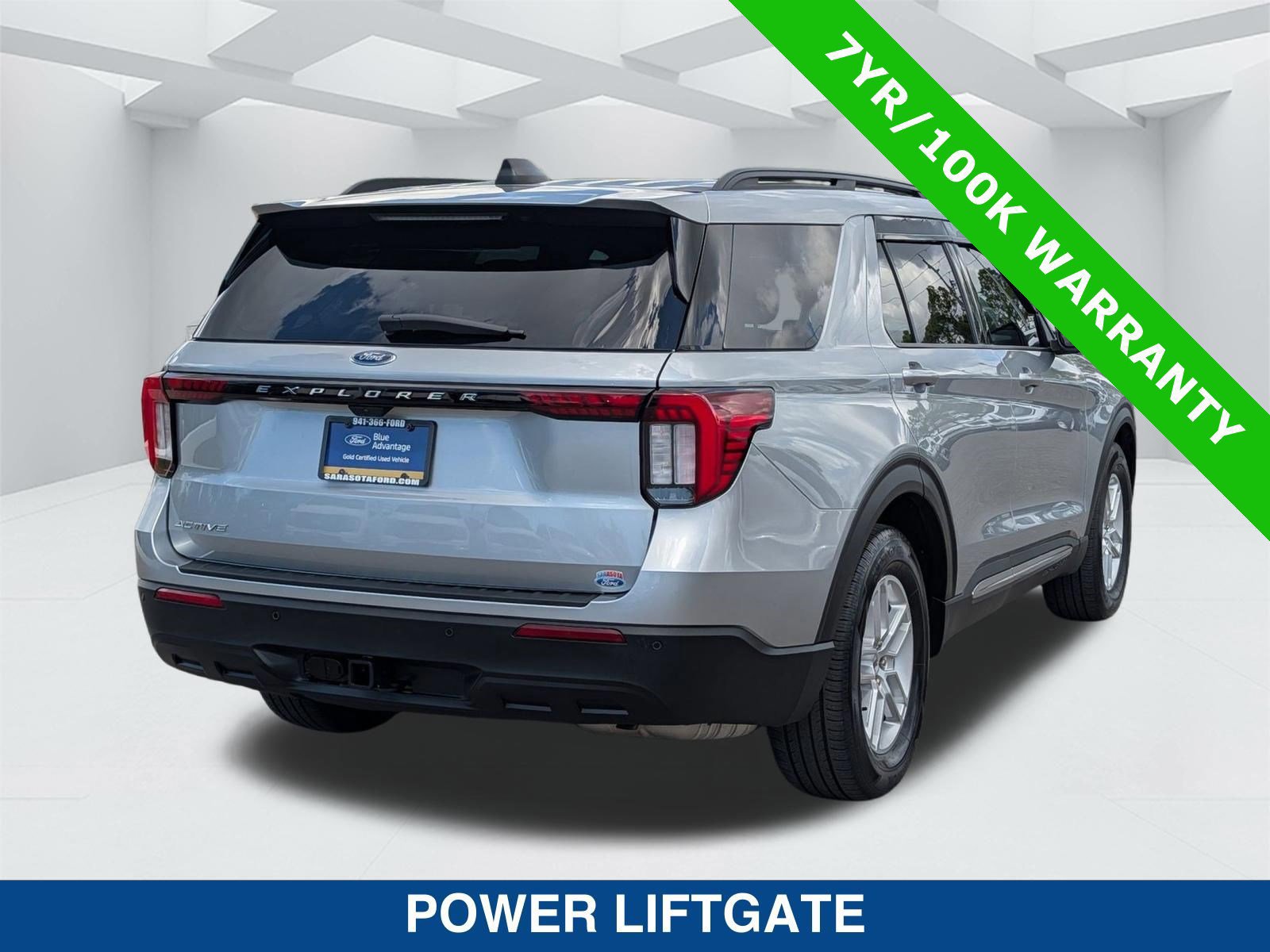 Certified 2025 Ford Explorer Active image 5