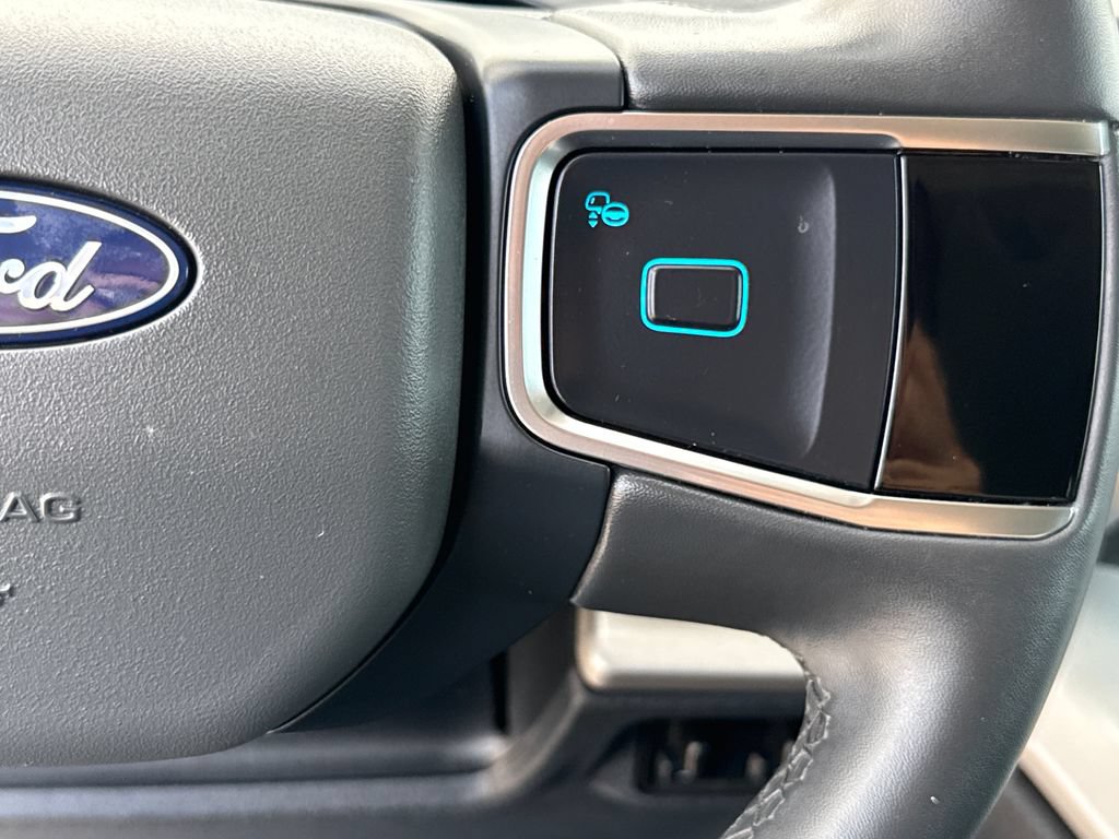 Certified 2025 Ford Expedition Active RWD image 17