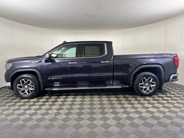 Used 2022 GMC Sierra 1500 SLT w/ SLT Premium Plus Package AWD/4WD image 6