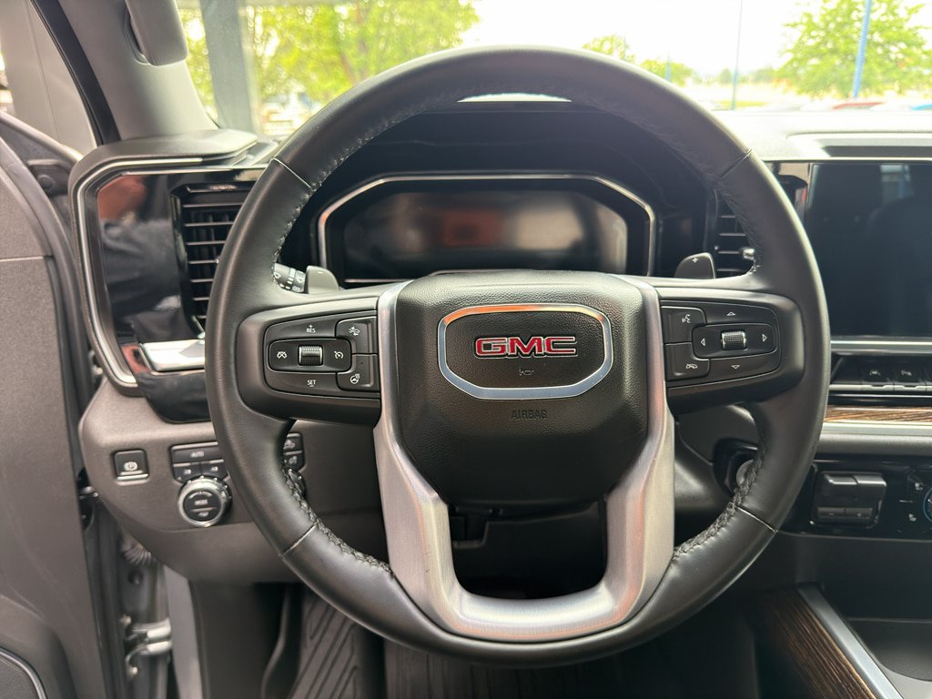 Used 2025 GMC Sierra 1500 Elevation w/ Elevation Premium Package AWD/4WD image 26