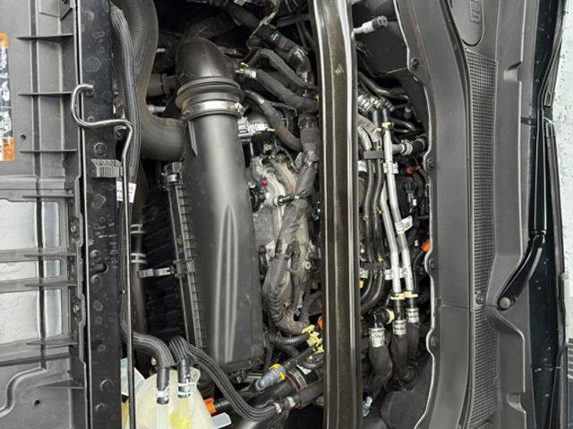 Certified 2025 Ford Explorer ST-Line image 38