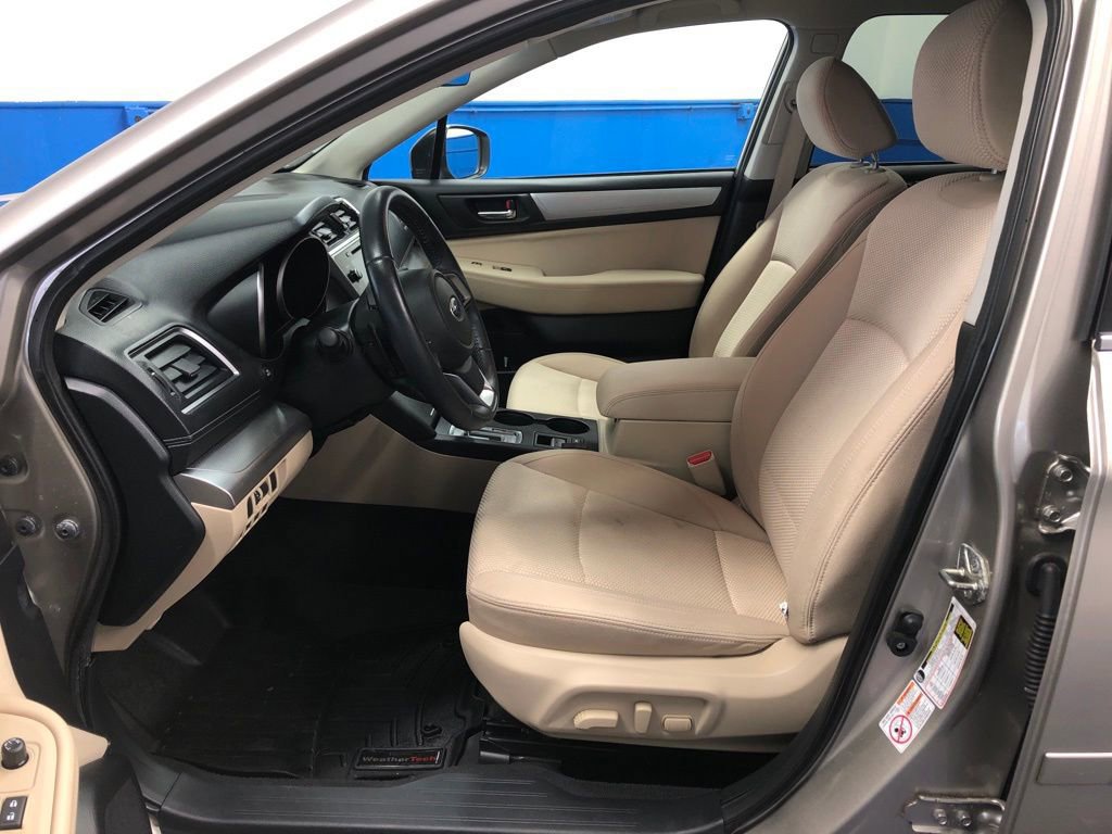Used 2019 Subaru Outback 2.5i Premium image 10