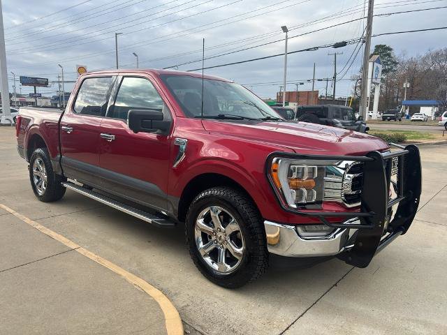 Certified 2022 Ford F150 XLT w/ Equipment Group 302A High image 3