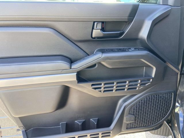 Used 2024 Toyota Tacoma SR5 AWD/4WD image 18